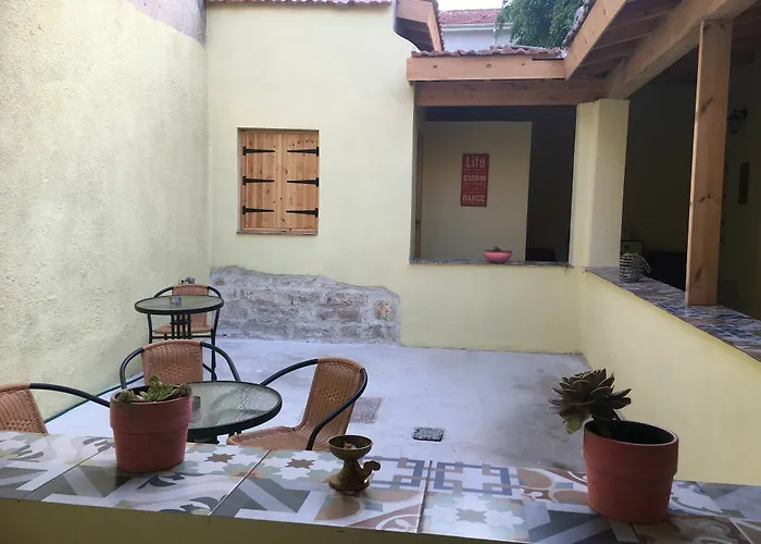 Zouglas App Affittacamere Limisso