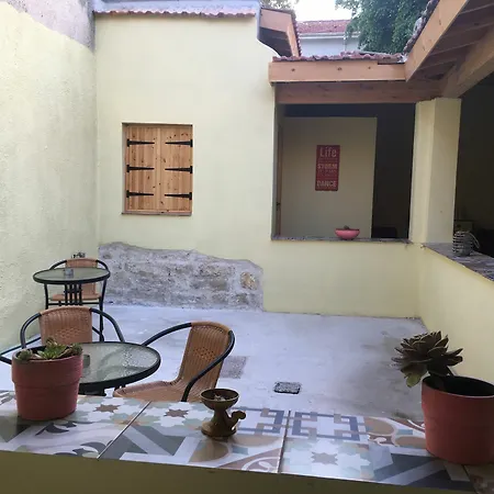 Zouglas App Casa de hóspedes Limassol